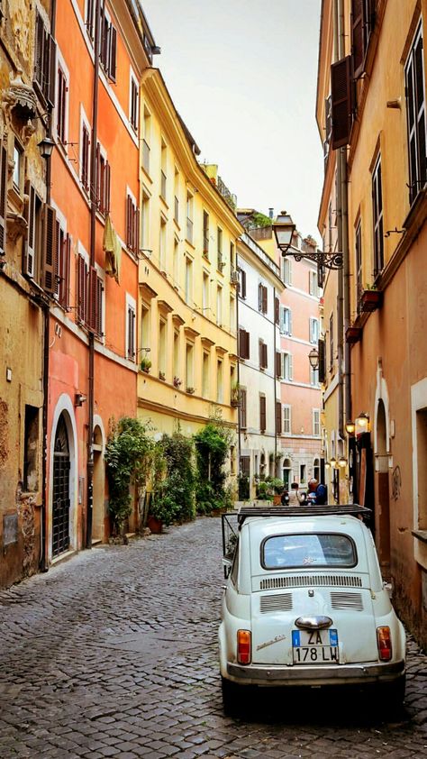 Architecture Rome, Travel Rome, Rome Streets, Italian Wallpaper, Europe Street, 200 Dollars, Mediterranean Aesthetic, Old School Bus, Italy Street