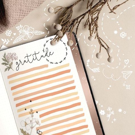 Gratitude Bujo Layout, Gratitude Journal Layout Design, December Gratitude Log, Gratitude Journal Page Ideas, Aesthetic Gratitude Journal, Thankful Journal Ideas, Bujo Gratitude Log, Grateful Journal Ideas, Gratitude Log Ideas