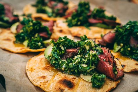 Duck Tacos Recipe, Chimichurri Salsa, Grilled Duck, Duck Tacos, Duck Breast Recipe, Mexican Appetizers, Relish Tray, Duck Breast, Game Recipes