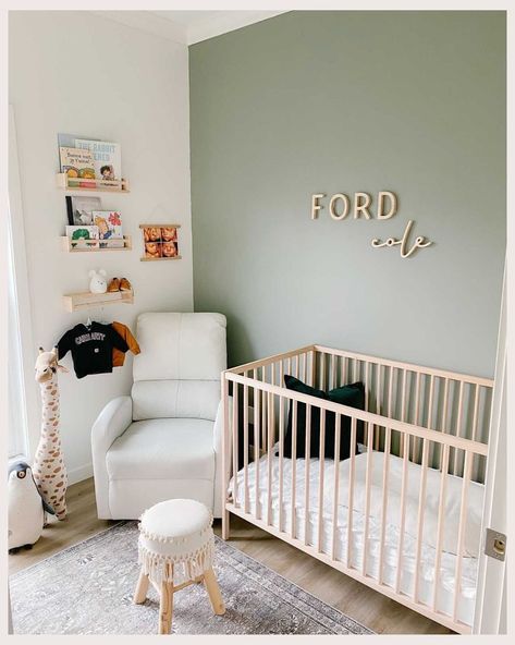 11 Gorgeous Sage Green Nursery Ideas (That You *Need* To Copy) Green Playroom, Minimalist Baby Room, Sage Green Nursery, Green Nursery Boy, Green Baby Room, Nursery Accent Wall, Green Accent Walls, Simple Nursery, Nursery Trends