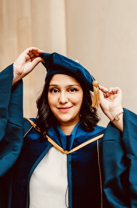 PhD Graduation 2022 Phd Graduation Photos, Grad Shoot, Doctor Graduation, Phd Graduation, Graduation Pics, Graduation Photography Poses, Grad Photoshoot, Doctorate, Graduation Photography