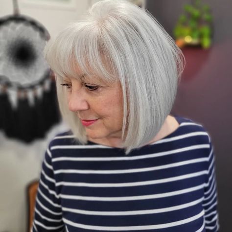 Polished Silver Lob for Women Over 70 Classic Bobs Haircuts, Bobs With Bangs For Older Women, Bangs Over 60, Medium Bobs, Hairstyle 2023, Hair Glamour, Wedge Haircut, Platinum Blonde Highlights, Over 60 Hairstyles