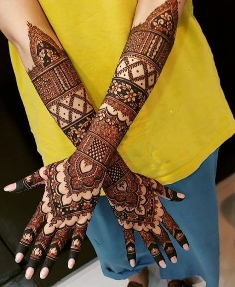 #makeup #heena #mehndihenna #artist #hennafun #photography #fashion #mehndilovers #weddingphotography #indianbride #barat #pakistanibride #shaadi #mehendidesign #instagram #weddingdress #naturalhenna #walima #islamabad #hennalookbook #lahore #pakistan #mehnditattoo #mehndioutfits #inspire #pakistanifashion #bridalmakeup #mehndipattern #weddingseason #mehndinight Mylanchi Designs For Bride, Mehandi Designs Bridal Back Hand, Brides Mehndi Design, Bridal Mehandi Designs Arabic Mehndi, Mehandi Designs Bridal Marriage, Latest Bridal Mehndi Designs Weddings Back Hand, Bridal Mehendi Designs Hands Latest, Mehandhi Designs Bridal, Bridal Mehndi Back Hand