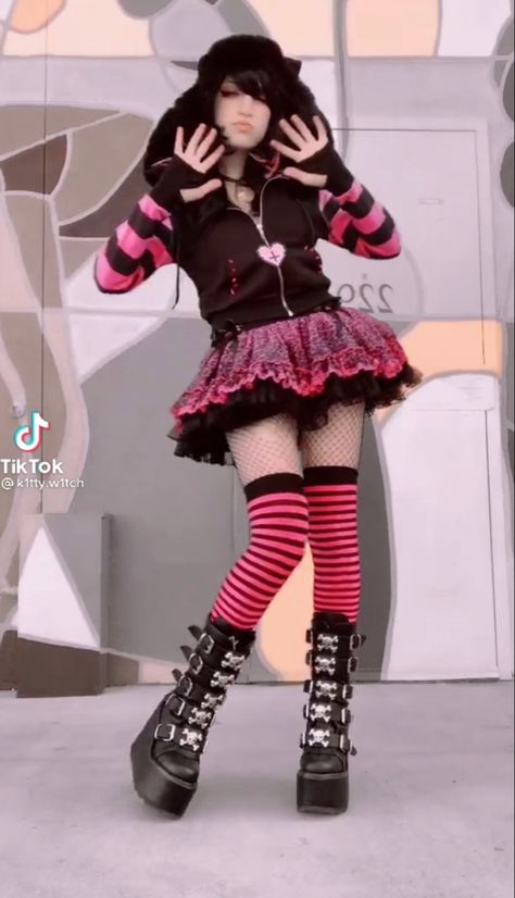 Cute Alt Fashion, Pink Scene Fashion, Formal Scene Outfits, Alt Scene Outfits, Scene Pink Outfit, Scene Goth Outfits, Pink Scenecore Outfit, Colorful Emo Outfits, Cute Scene Outfits