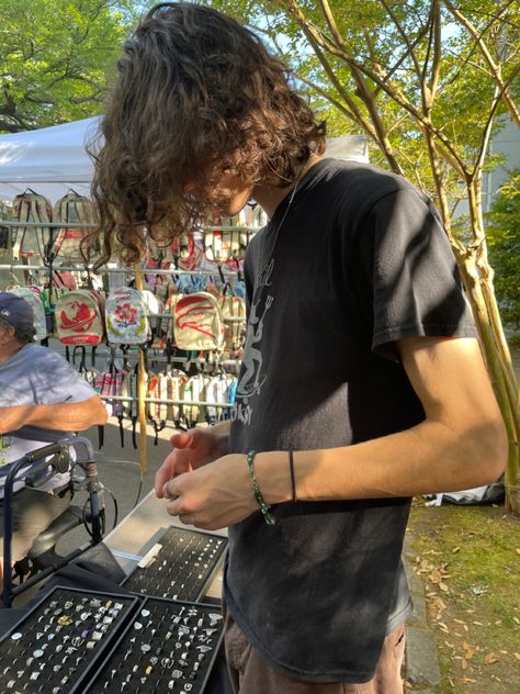 Skater Guys Aesthetic, Curly Hair Brunette Boy, Long Curly Mens Hair, Messy Boy Aesthetic, Boy Long Curly Hair, Blonde Skater Boy, Ren Love And Gelato, Long Hair Boy Aesthetic, Boys With Long Curly Hair