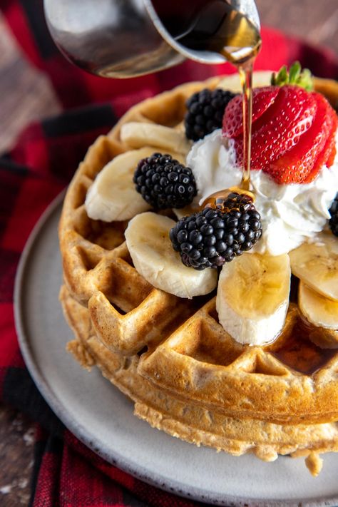 Oatmeal Waffles Recipe, Fruit Kebob, Oatmeal Waffle Recipe, Oatmeal Waffles, Waffle Iron Recipes, Healthy Waffles, Waffle Maker Recipes, How To Make Waffles, Waffles Recipe