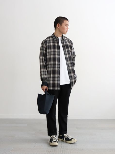 Gray Flannel Outfit, Flanel Outfit, Flannel Outfits Men, Flannel Outfits, Grey Flannel, Mens Chinos, Converse Sneakers, Mens Casual, Mens Casual Outfits