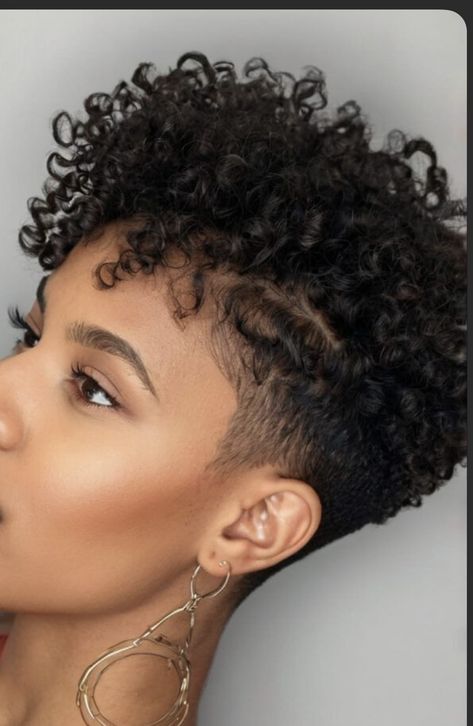 Edgy Undercut, Low Cut Hairstyles, Natural Hair Maintenance, Tapered Natural Hair Cut, Natural Haircuts, Twists Hairstyles, Short Natural Haircuts, Short Natural Curly Hair, Curly Pixie Haircuts