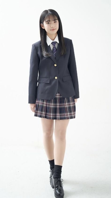 Japanese Uniform, Women Wearing Ties, School Uniform Fashion, Japanese School, Girls Uniforms, Uniform Fashion, Fashionista Clothes, Japanese Outfits, School Uniforms