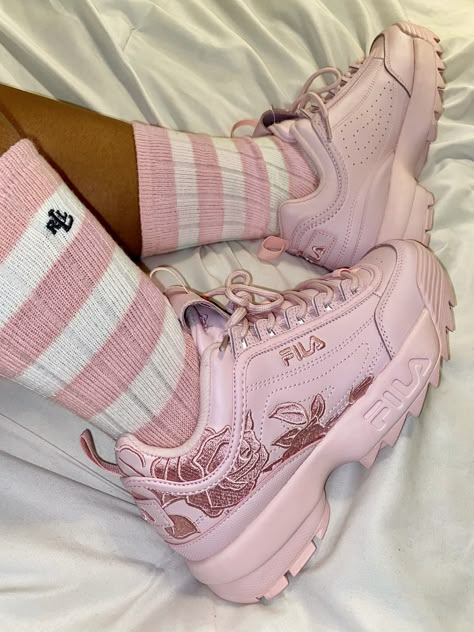 Pink rose disruptors with Ralph Lauren socks #pinksneakers #filas #filadisruptors Pink Filas, Ralph Lauren Socks, Fila Disruptor 2, Fila Sneakers, Fila Disruptor, Casual Shoes Outfit, Jordan Shoes Girls, Fila Shoes, Fresh Shoes