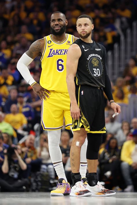 Stephen Curry And Lebron James, Nba Wallpapers Stephen Curry, Kevon Looney, Lakers Wallpaper, Stephen Curry Wallpaper, Lebron James Wallpapers, Curry Wallpaper, Curry Nba, Tracy Mcgrady