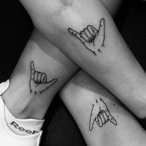 Shaka Tattoo, Hawaii Tattoos, Line Work Tattoo, Tiny Tattoos, Tattoo On, Tattoos And Piercings, Girl Tattoos, Geometric Tattoo, Tattoos For Women