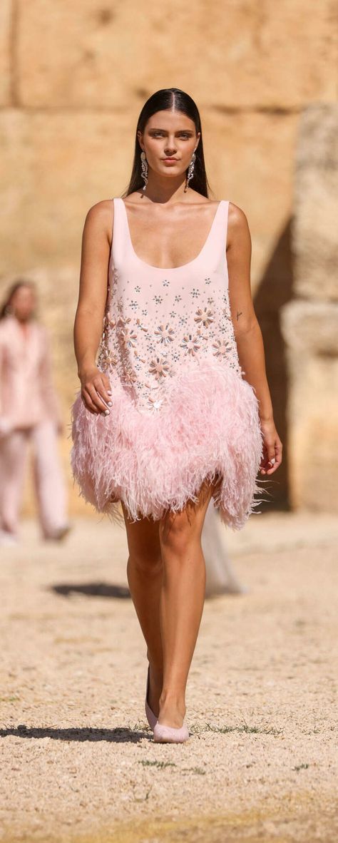 Georges Hobeika Spring 2023 RTW Night Dresses, Georges Hobeika, Spring 2023, Runway Models, Night Dress, Pink, Dresses