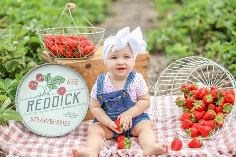 #strawberries #strawberryphotoshoot #summerminis #babygirl #overalls Strawberry Half Birthday, Berry First Birthday Photoshoot Outside, Very Berry First Birthday Photo Shoot, Strawberry 1 Year Pictures, One Year Strawberry Pictures, Strawberry Theme Photo Shoot, Berry First Birthday Photoshoot Ideas, Strawberry First Birthday Photo Shoot, Strawberry Photoshoot Photo Ideas