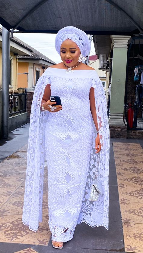 Beautiful Sunday Lovelies.. May this new week bring us supernatural joy and happiness 🙏 New In Purity Kaftan Sz 8-16; 50,500 18-22;… | Instagram Latest Cord Lace Styles, Lace Gown Styles Nigerian, Cord Lace Styles, White Lace Outfit, Latest Lace Styles, Yakoema Fashion, Lace Styles For Wedding, White Lace Dress Short, Lace Dress Classy