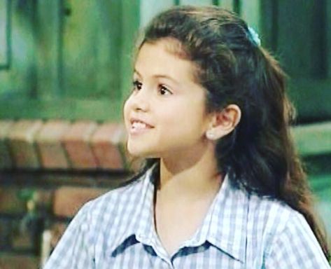 Selena Gomez on Barney Selena Gomez Barney, Selena Gomez Aesthetic, Queen Of Everything, Selena G, Marie Gomez, Fashion Tv, Selena Gomez, Her Style, Doctor Who