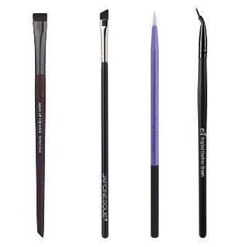 The Best Eyeliner Brush For All Of Your Cat Eye Flick-Creating Needs The Best Eyeliner, Eyeliner Shapes, Alat Makeup, Fiber Lash Mascara, Perfect Eyeliner, Best Makeup Brushes, Liner Brush, Best Eyeliner, Dry Skin Patches