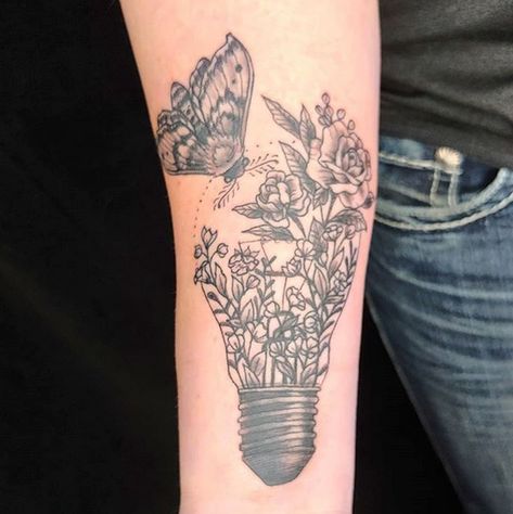 Lightbulb Butterfly Tattoo, Wisconsin Tattoo Ideas, Moth To Light Tattoo, Moth And Light Tattoo, Always Find The Light Moth Tattoo, Lightbulb Flower Tattoo, Light Bulb Sunflower Tattoo, Moth Light Tattoo, Light Bulb Butterfly Tattoo