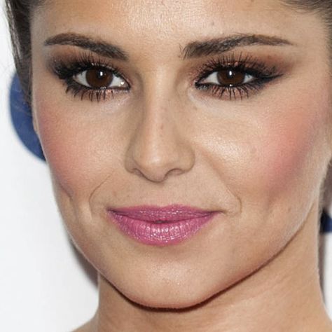 Cheryl Cole Makeup, Imax Cinema, Celebrities Makeup, Cheryl Ann Tweedy, Hot Pink Lipstick, Ratajkowski Style, Makeup Bronze, Cheryl Ann, Eyeshadow Pink