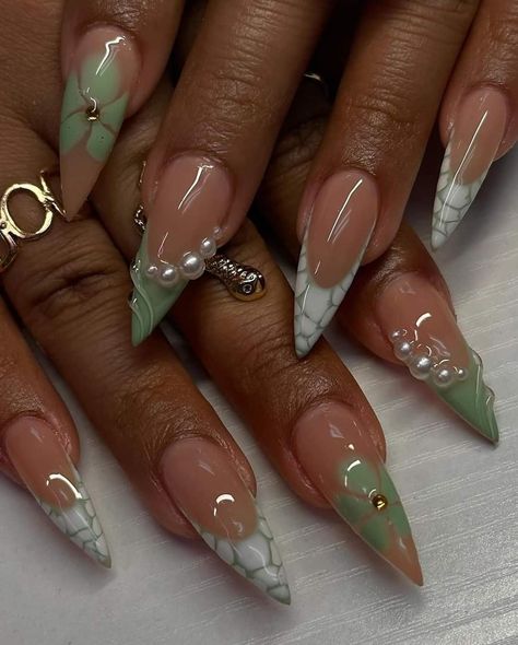 Spring Nail Designs, Brighter Days, Work Nails, Classy Acrylic Nails, Almond Nails Designs, Acrylic Nails Coffin Pink, Unique Acrylic Nails, Nail Swag, Bling Acrylic Nails