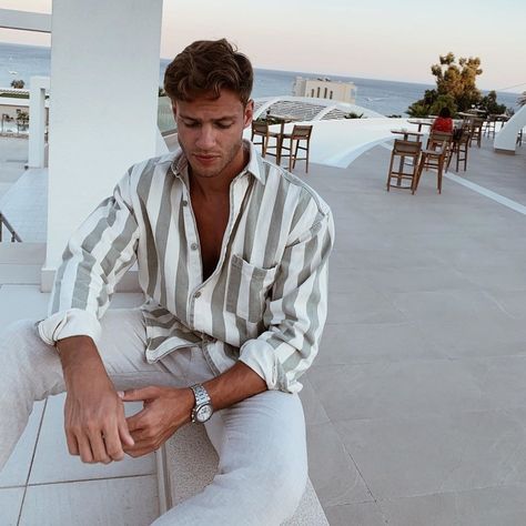 Vacation Outfits Men, Spiritual Fashion, Herren Style, Mens Summer Outfits, Mens Casual Outfits Summer, Europe Outfits, Stylish Men Casual, Italy Outfits, Street Style Outfits Men