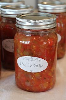 Pico De Gallo Canning Recipe, Canned Pico De Gallo Recipe, Salsa Canning Recipes, Freezing Tomatoes, Homemade Marinara Sauce, Canning Salsa, Home Canning Recipes, Homemade Salsa Recipe, Canning Vegetables