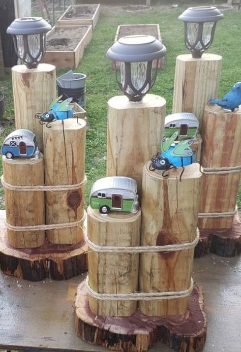 Round Post Ideas, Round Wood Post Projects, 4x4 Post Projects, 4 X 4 Post Projects, Nautical Pilings, Recycled Garden Crafts, Coastal Trees, Landscape Timber Crafts, Campsite Decor