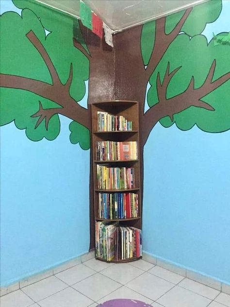 Corner Tree Decor, Reading Corner For Classroom, Tree Reading Corner, Tree In Classroom Ideas, Reading Corner Preschool, Reading Corner Ideas For Classroom, Creative Curriculum Preschool, Classroom Tree, Reading Corner Classroom