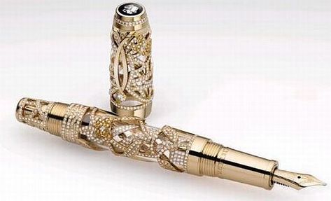 A Closer Look at the $198,000 Montblanc Limited Edition Boheme Papillon Most Expensive Pen, Expensive Pens, Montblanc Pen, Fancy Pens, Unique Pens, Luxury Pens, Fine Writing Instruments, Diamond Pen, Pen Collection