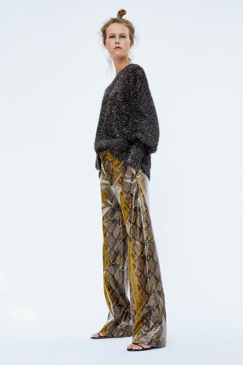 Image 3 of SNAKE PRINT PANTS from Zara Snake Pants, Snake Print Pants, Zara Outfit, Sports Trousers, Business Shoes, Animal Print Fashion, Chino Jeans, Printed Trousers, Accessories Jacket