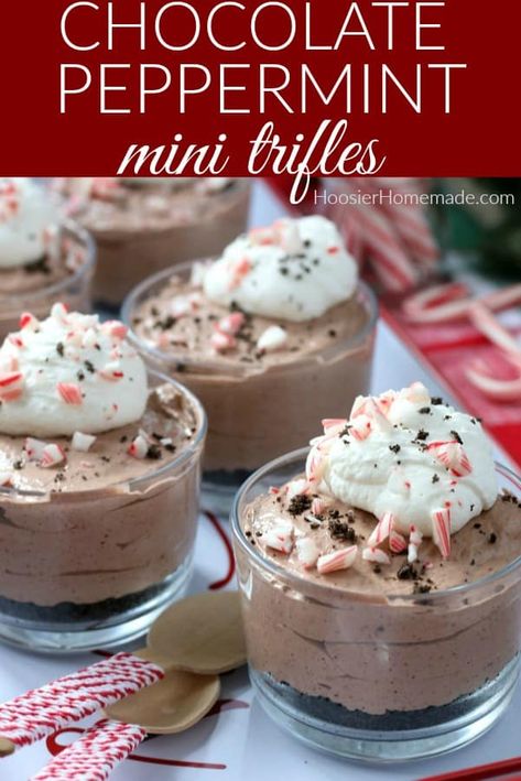 Chocolate Peppermint Mini Trifle | Easy No Bake Christmas Dessert #christmasdessert #chocolatepeppermint #chocolatetrifle #minitrifle #minichristmasdessert #quickchristmasdesserts Christmas Eve Desserts Easy, Mini Trifle Desserts, Mini Christmas Desserts, Trifle Easy, Quick Christmas Dessert, Mini Trifles, No Bake Christmas, Mini Trifle, Trifle Dessert Recipes