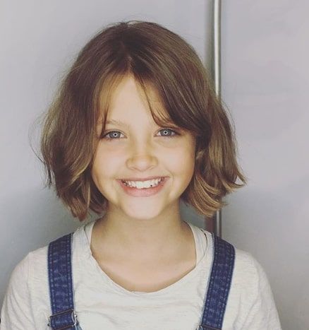 Top 14 Medium Bob Haircuts For Little Girls This Year Short Haircuts Pixie, Medium Bob Haircuts, Childrens Haircuts, Teen Haircuts, Short Hair For Kids, Bob Haircut For Girls, Medium Bob Haircut, Girls Short Haircuts, Medium Bob