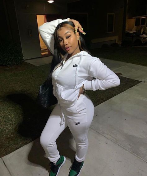 Melanin POPPIN' #nike #tracksuit #melanin #blackgirls #outfit Nike Sweatsuit Outfits Women, Sweatsuit Outfits Women, Drip Outfits Women, Tracksuit Outfit Women, Sweatsuit Outfits, Nike Sweatsuit, Nike Tracksuit, Tracksuit Outfit, Swag Outfits For Girls