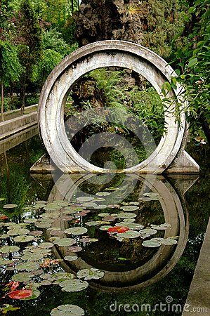 Chengdu, China: Moongate at Chinese Temple Moon Gate Garden, Japanese Patio, Japanese Courtyard Garden, Moon Gates, Chinese Courtyard, Gate Garden, Moon Gate, Chengdu China, Temple Gardens