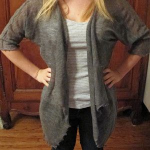 Sew Sweater, Fashion Upcycle, Cardigan Tutorial, Diy Cardigan, Clothing Crochet, Sweater Tutorial, Upcycle Diy, Sew Your Own Clothes, Diy Sweater