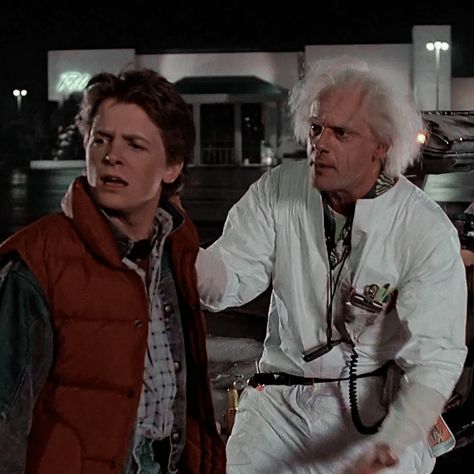 Bttf Party, 1980 Aesthetic, Marty Mcfly Costume, Marty And Doc, Back To The Future Party, Friends Icon, The Flying Nun, Emmett Brown, The Future Movie