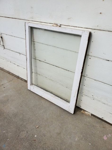 What To Do With Old Windows, Old Window Frames, Repurposed Windows, Basket Makeover, Old Mirrors, Faux Window, Old Shutters, Antique Windows, Faux Wood Blinds