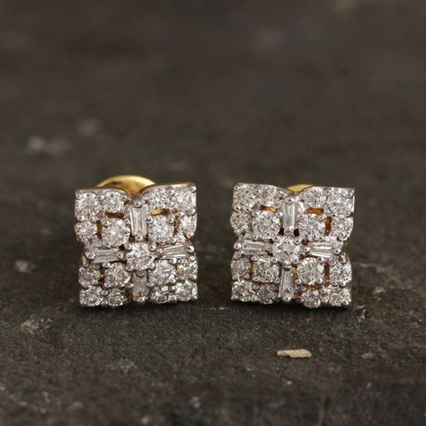 Gold Minimalist Earrings, Minimalist Stud Earrings, Real Diamond Earrings, Diamond Tops, Pave Diamond Jewelry, Diamond Earrings Design, Minimalist Earrings Gold, Hand Rings, Daisy Jewelry