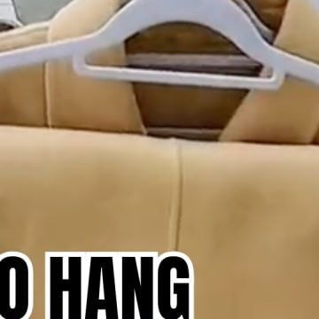 779K views · 26K likes | The Folding Hacks on Instagram: "Drop a ❤️ if this is helpful! How to hang long overcoat #foldingclothes #organize #storagehacks #folding #foldinghacks" How To Fold Coats For Storage, Fried Cornbread, Folding Hacks, Clothes Hanging, Long Overcoat, Chiffon Kimono, How To Hang, Scarf Women Fashion, Folding Clothes