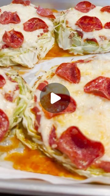 Timothy Clowers on Instagram: "How to make an Easy Cabbage Pizza that tastes fantastic and it’s super easy to make and best of all!!! It’s Low Carb and Healthy. #type out Comment in comment section and I will send you a DM of the exact recipe. #pizza #lowcarb #pizza #easyrecipe" Cabbage Pizza, Low Sugar Dinners, Low Fat Low Carb, Low Carb Low Sugar, Low Carb Diet Recipes, Air Fryer Recipes Easy, Cabbage Recipes, Low Carb Meals Easy, Vegetarian Recipes Dinner