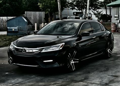 My New 2016 Honda Accord Touring V6 with my Old Wheels from my 2014 Honda Accord Sport. Honda Accord Sport 2017, 2014 Honda Accord Sport, Black Honda Accord, Honda Accord Custom, Honda Accord 2016, Car Types, Car School, Honda Accord Touring, Honda Accord V6