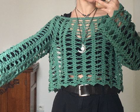 hippie handmade green lace crochet top Crochet Green Top, Crochet Projects Free, Summer Crochet Projects, Lace Crochet Top, Crochet Apparel, Crochet Project Free, Half Sweater, Crochet Dreams, Chocolate Garnishes