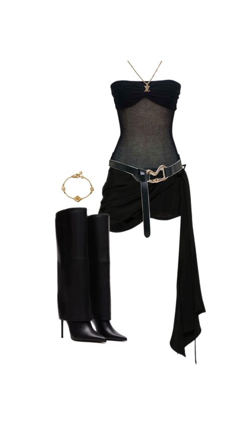 (TikTok @elsfashion) Black boots, party, party outfit, all black, black outfit, gold jewellery, gold jewellery outfit Gold Jewellery Outfit, Black Black Outfit, Jewellery Outfit, Black And Gold Outfit, Black Boots Outfit, Preformance Outfits, Mode Kpop, Mode Chic, Jewellery Gold