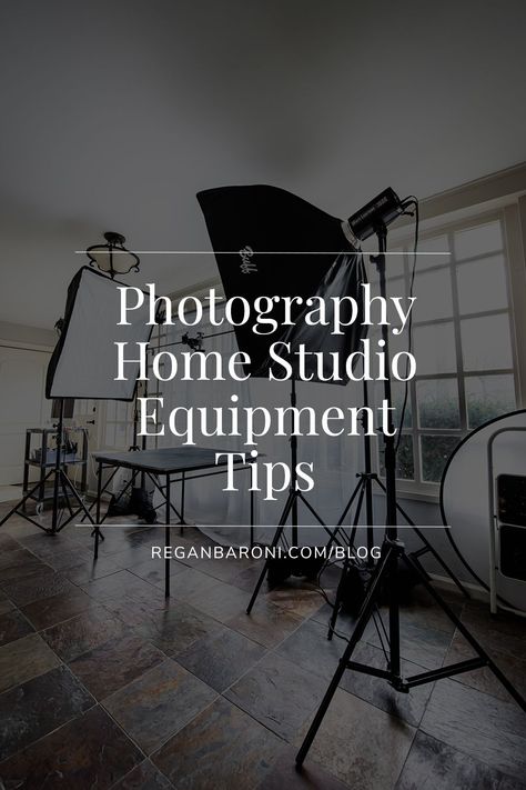 Photo Studio Equipment List, Home Photography Studio Setup Room, Mini Studio Photography Ideas, Small Photography Studio Setup Home, Home Photo Studio Setup Small Spaces, Product Photography Studio Setup, Small Photo Studio Setup, Small Studio Photography, Home Studio Setup Photography