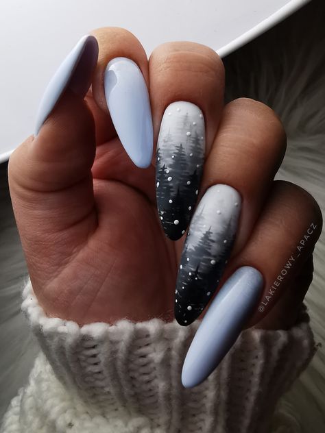 Winter Nails Acrylic, Christmas Gel Nails, Edgy Nails, Her Nails, Christmas Nails Acrylic, Black Nail, Xmas Nails, Kwanzaa, Pretty Acrylic Nails