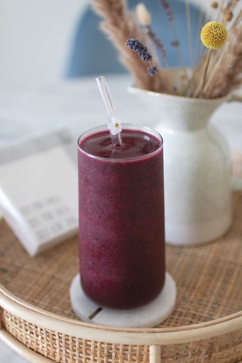 Liver Rescue Smoothie Liver Rescue Smoothie Medical Medium, Liver Rescue Smoothies, Liver Rescue, Heal Liver, Medical Medium, Banana Blueberry, The Liver, Three Ingredient, Smoothie