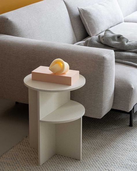 Made from a unique combination of acrylic and stone, the Halves Side Table is a sculptural display table that is a fit for any setting; next to the bed or sofa, in a hallway or an office. With its intersecting planes and contemporary shapes, the expression of the Halves Side Table changes according to the perception of its viewer. #scandinaviandesign #homedecor #muutodesign Minimalist Side Table, Console Table Modern, Cnc Furniture, Narrow Console Table, Deco Studio, Contemporary Side Tables, Diy Concrete, Table Designs, Side Table Design