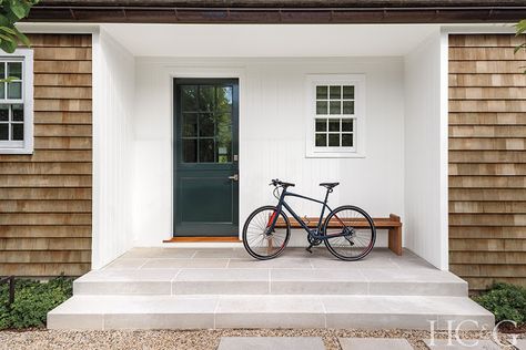 Love My Simple Home: How To Acheive The Hamptons Style In Your Home Hamptons Cottage, Rough Hewn Wood, Hamptons Modern, Hampton Home, 1950s House, Patterned Floor Tiles, Hamptons House, Hamptons Style, East Hampton