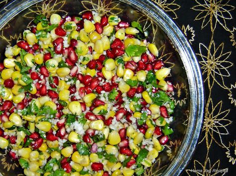 Corn and Pomegranate Salad Salad Recipe Vegetarian, Indian Salads, Colorful Salad, Pomegranate Recipes, Salad Recipes Healthy Easy, Pomegranate Salad, Vegetarian Salad Recipes, Recipe Vegetarian, Vegetarian Salads