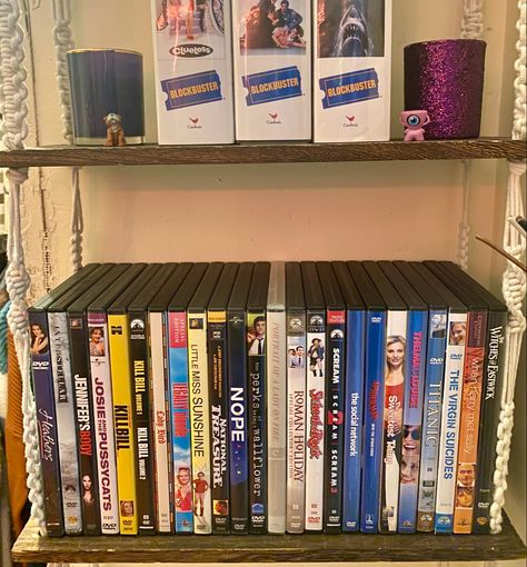 my favorite movies pt. 2 + blockbuster movie puzzles Movie Suggestions, Cinema Aesthetic, Physical Media, My Favorite Movies, Dvd Collection, Tron Legacy, When Harry Met Sally, Little Miss Sunshine, Blockbuster Movies